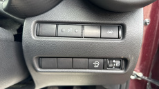 Nissan Juke 1.0 DiG-T 114 N-Connecta 5dr Petrol Hatchback